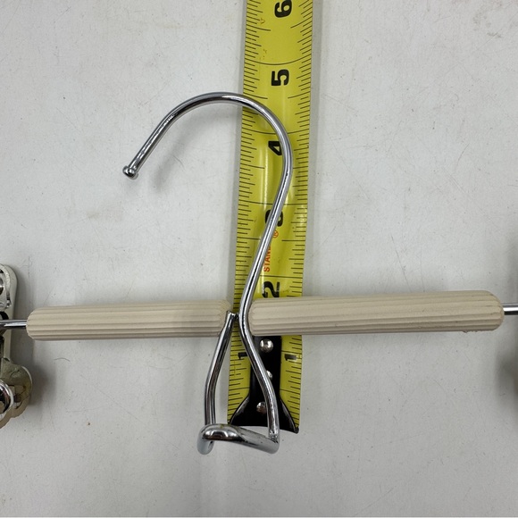 VGT Heavy-Gauge Metal Pant Skirt Hangers Non-Slip Clip w/ Cascade Hook LOT of 4 - Picture 14 of 14